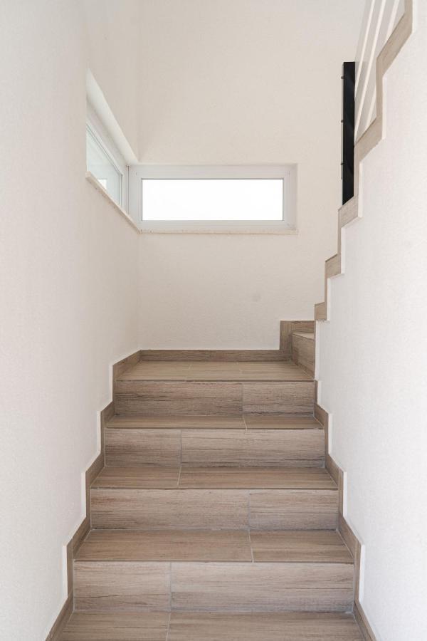 Station 22 - Brand New Apartment With A Terrace And Private Parking Vir Esterno foto